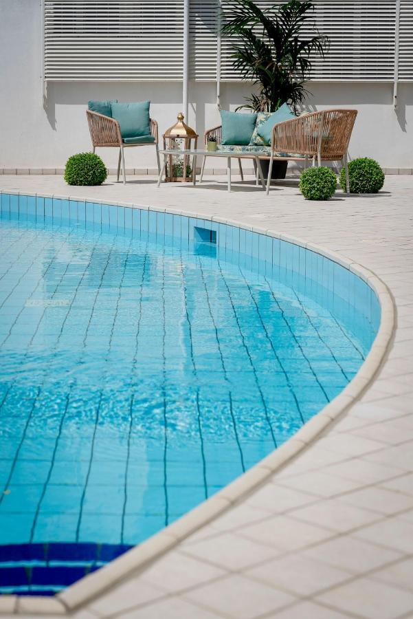 Hotel Embassy Riccione Exteriér fotografie